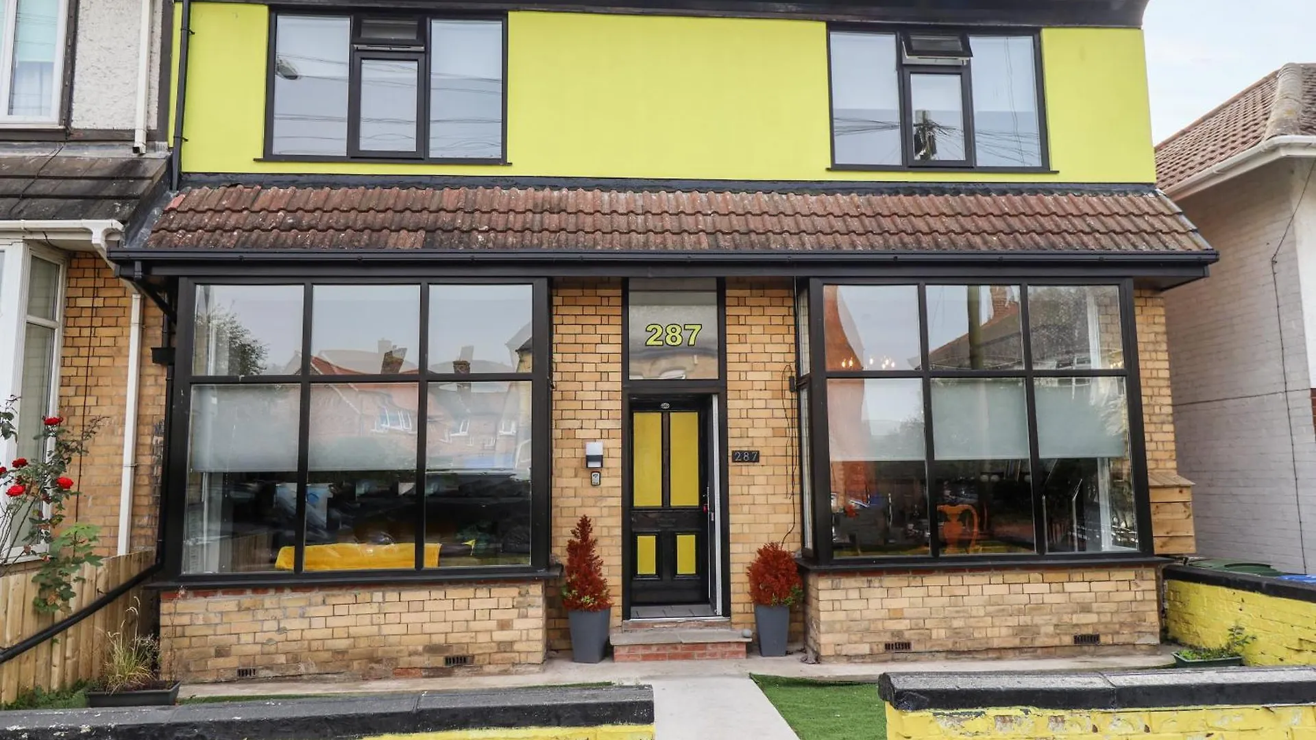 The Yellow House Withernsea 0*,  Birleşik Krallık