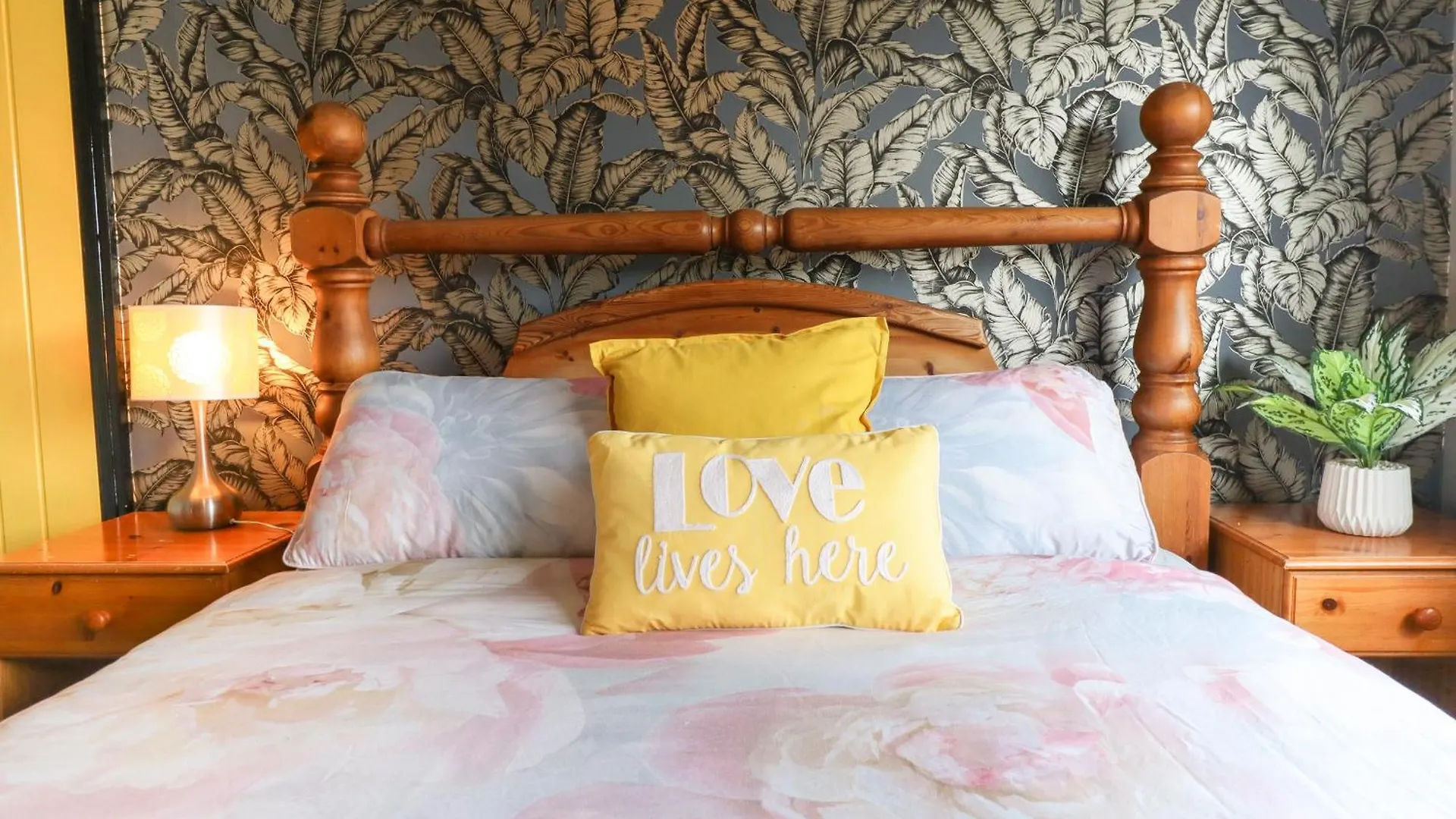 The Yellow House Withernsea